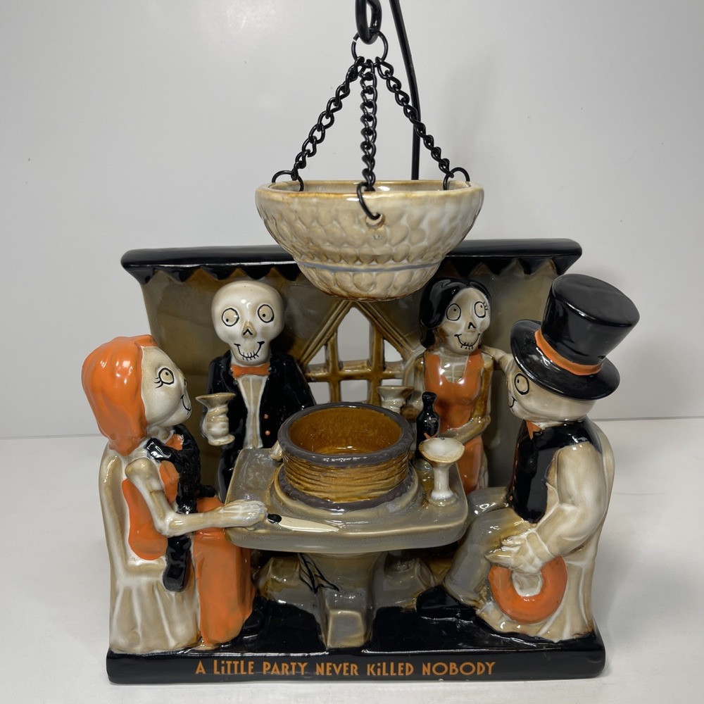 Yankee Candle 2017 Boney Bunch A Little Party Never Killed Tart Warmer RARE HTF - Picture 1 of 16